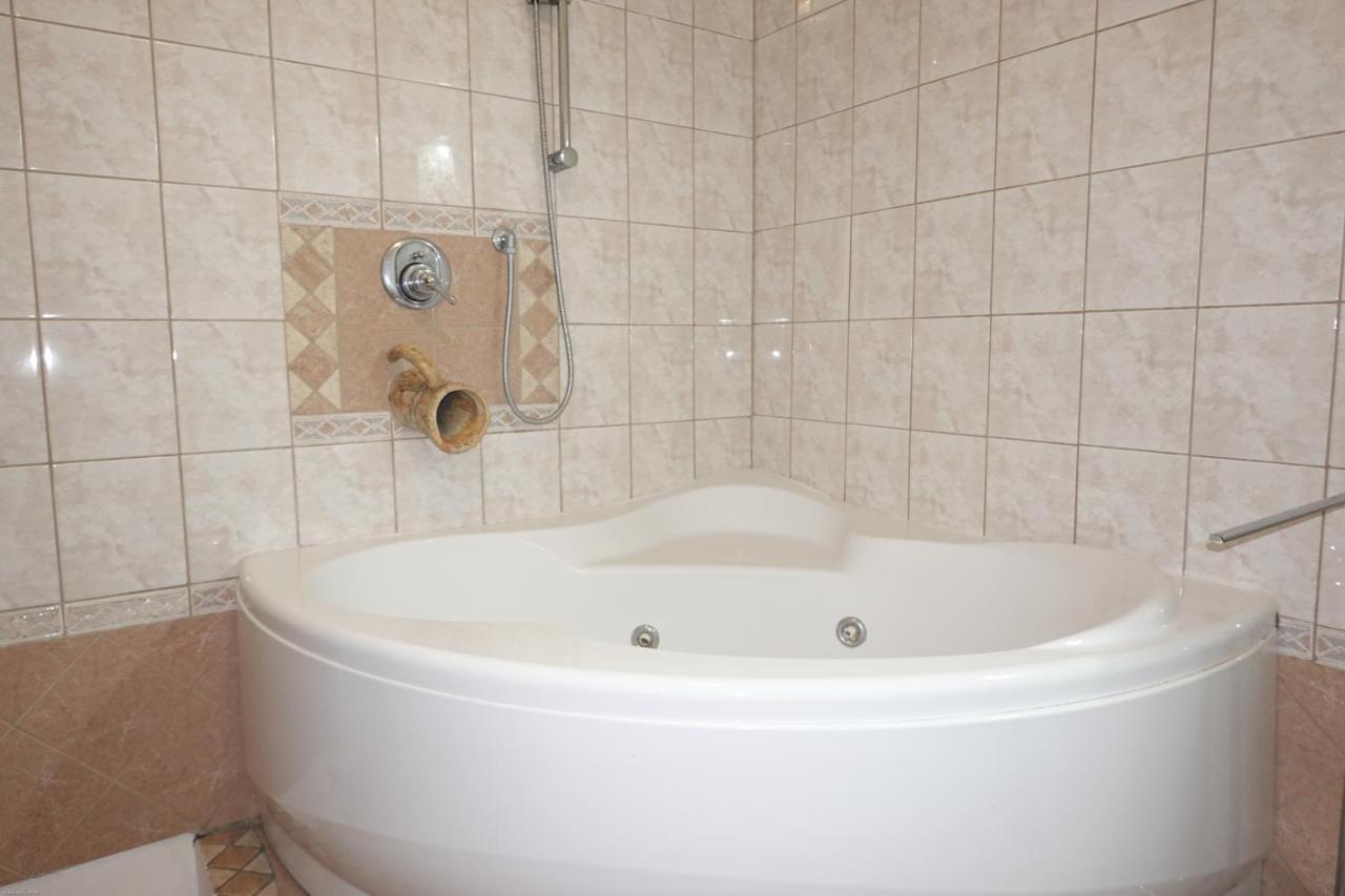 Appartement Casa Mille Baci Con Parcheggio à Livourne Extérieur photo